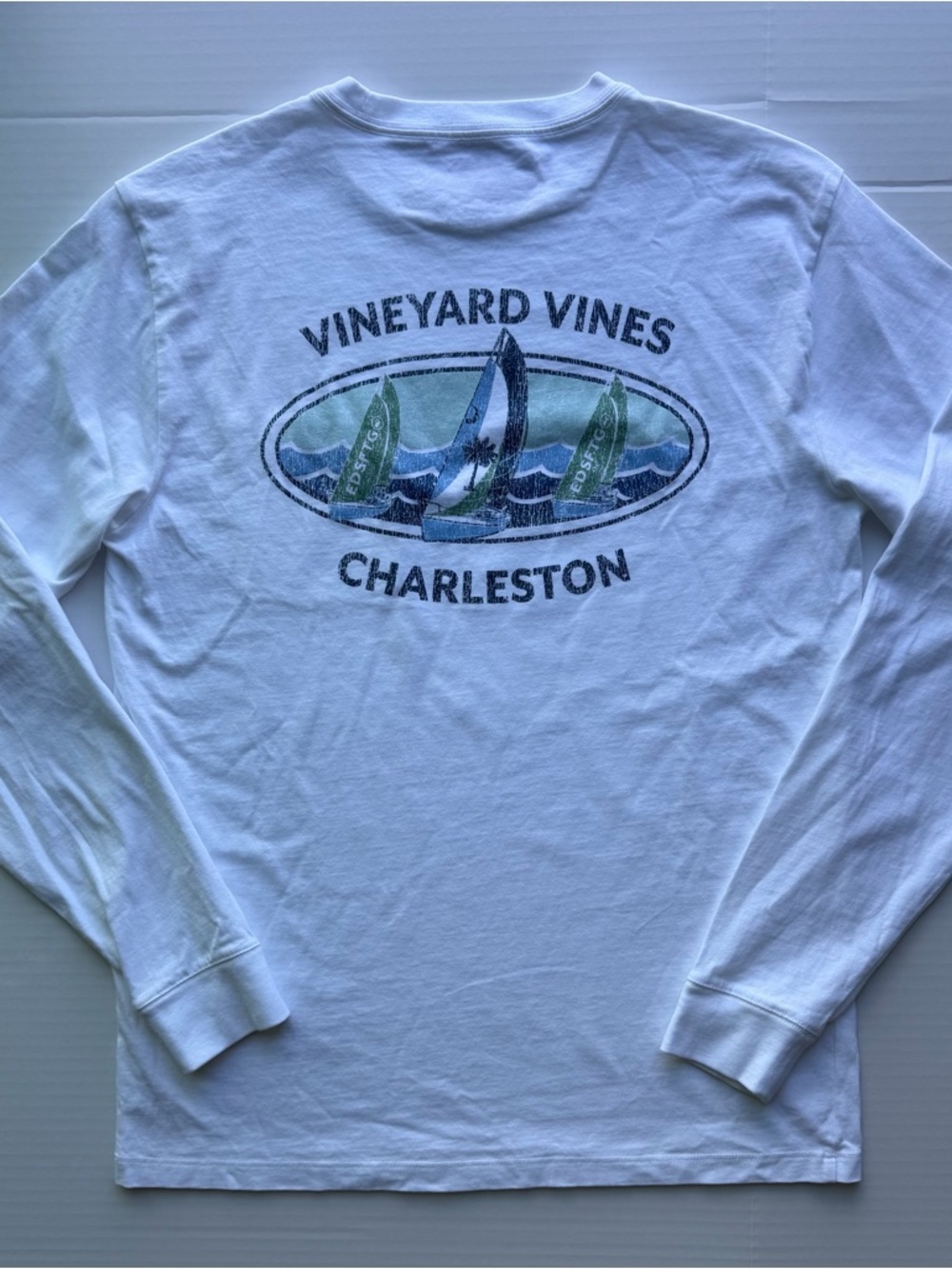 Vineyard Vines Men’s XS Long Sleeve Pocket Tee White New w/ Flaw